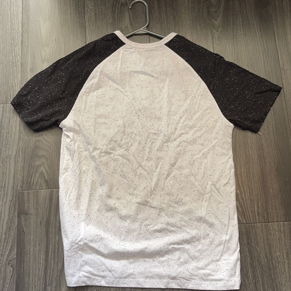 Men’s shirt for sale - Picture 3 of 3